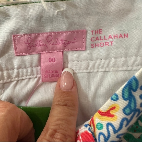 Lilly Pulitzer Callahan Shorts Let Minnow Coral Reef Print Size 00 NWT - Picture 4 of 12